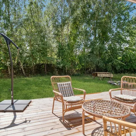 3 Bedroom Awesome In